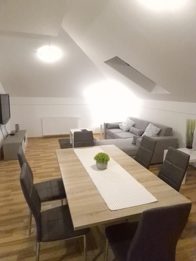 Apartman Sesvete Apartment